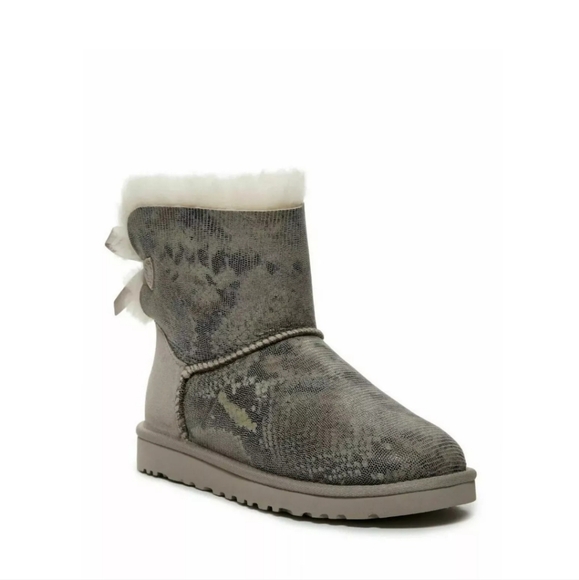 UGG☆Bailey bow Snake boots - Picture 1 of 8